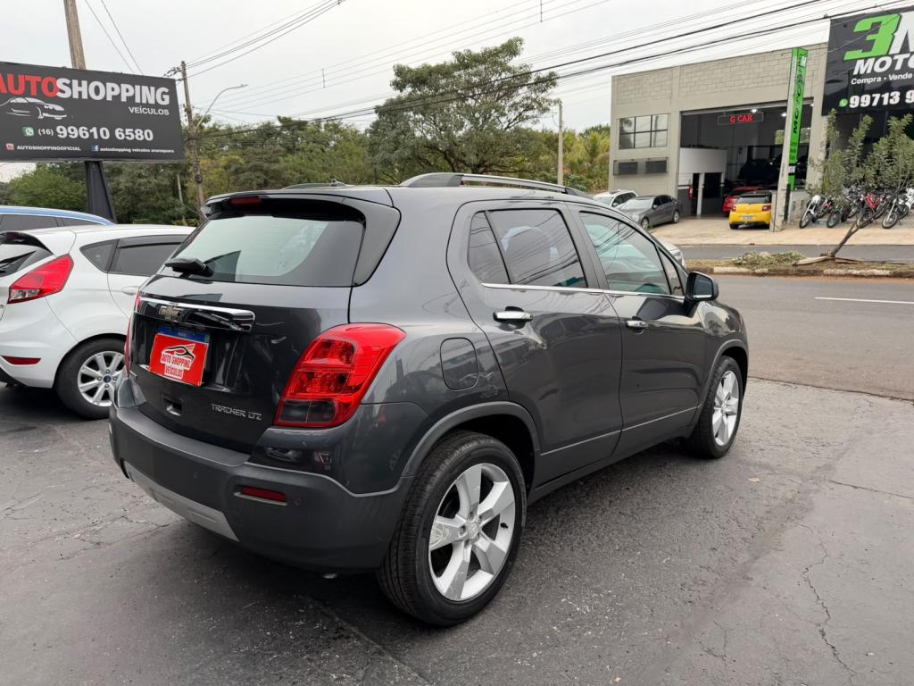 CHEVROLET Tracker - Foto