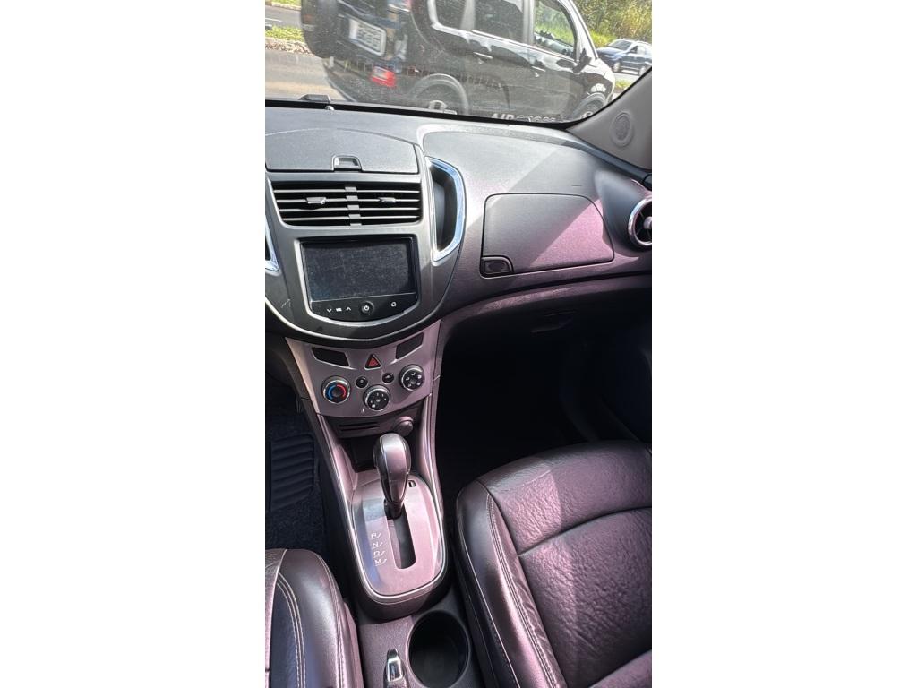 CHEVROLET Tracker - Foto