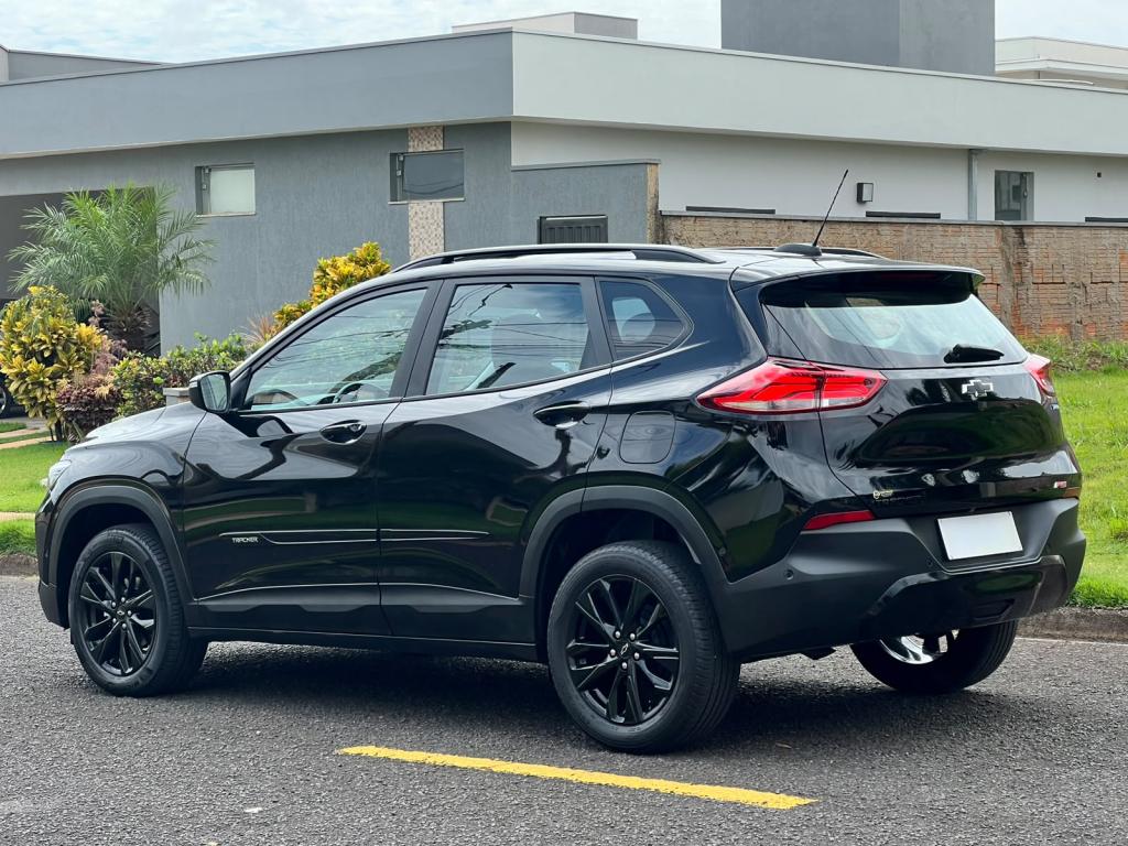 CHEVROLET Tracker - Foto