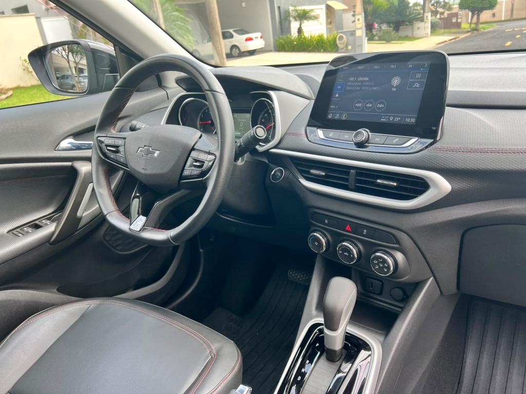 CHEVROLET Tracker - Foto
