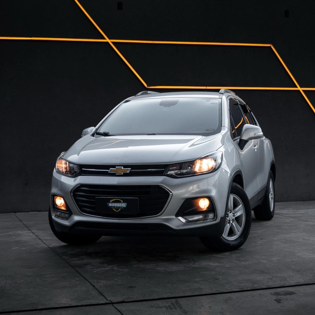 CHEVROLET Tracker