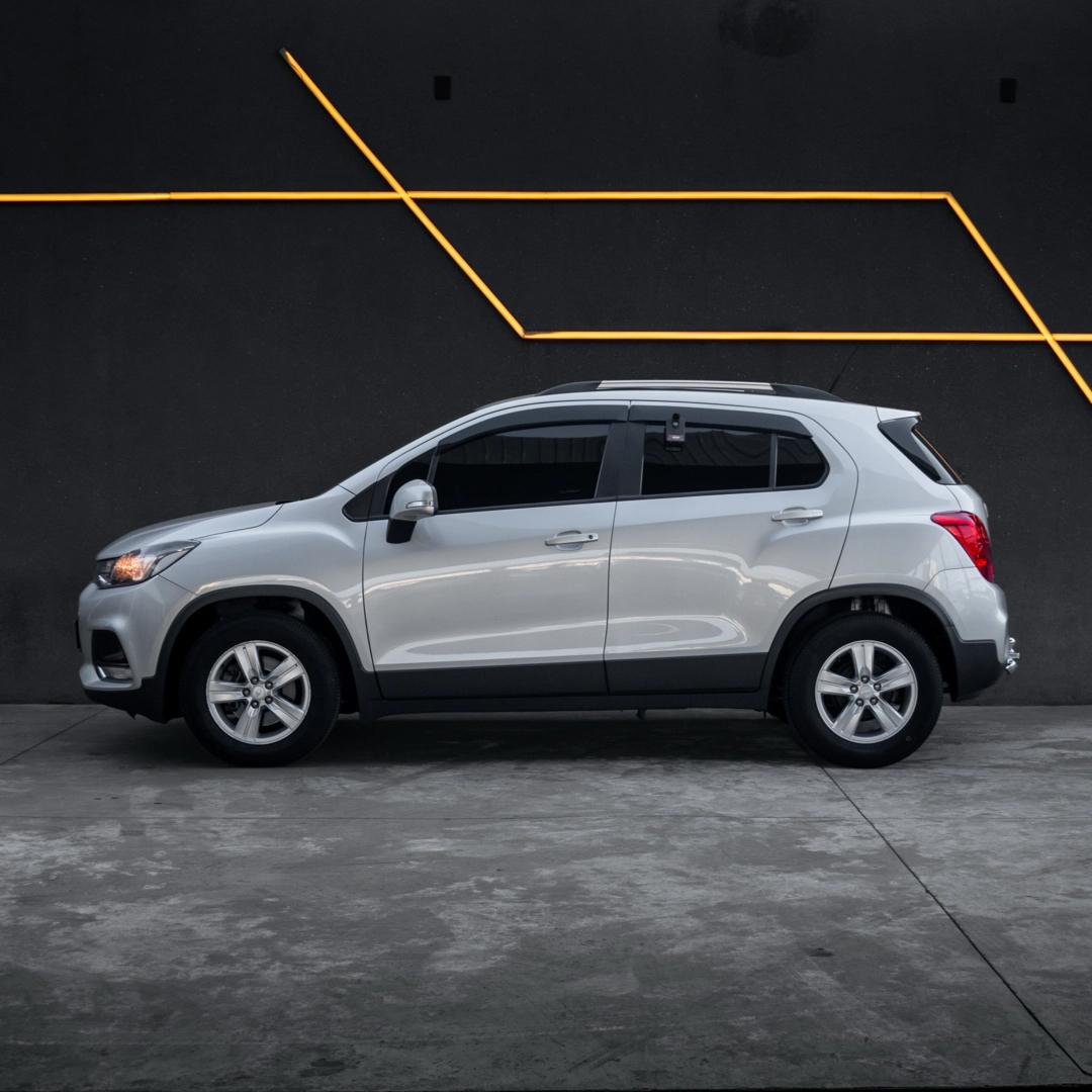 CHEVROLET Tracker - Foto