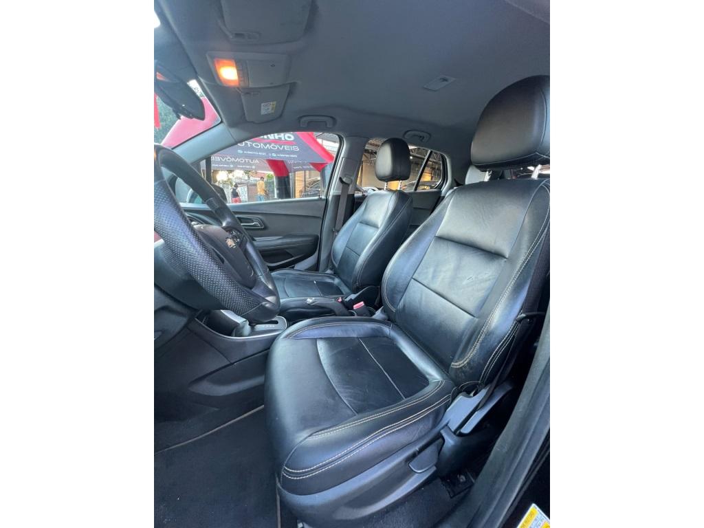 CHEVROLET Tracker - Foto