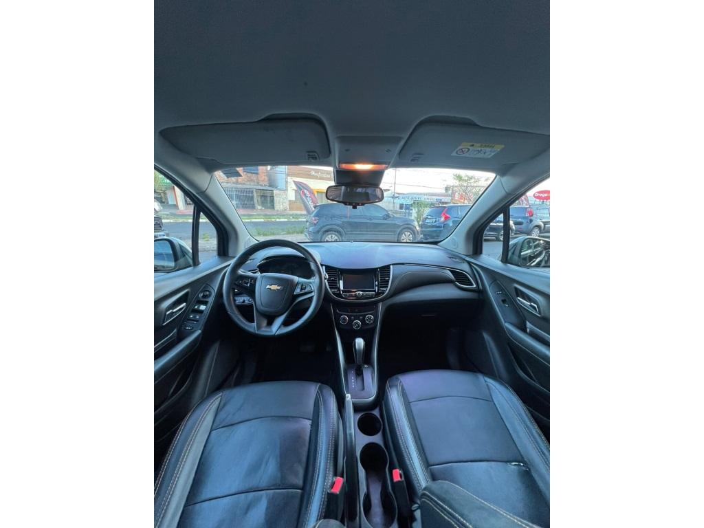 CHEVROLET Tracker - Foto