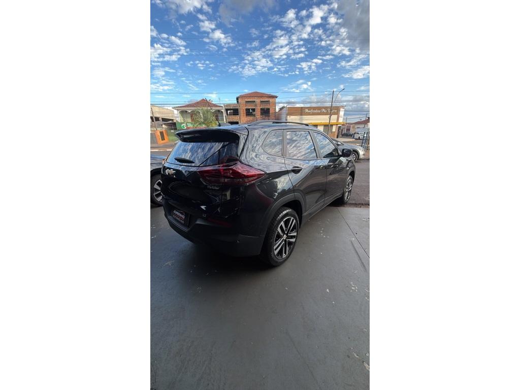 CHEVROLET Tracker - Foto
