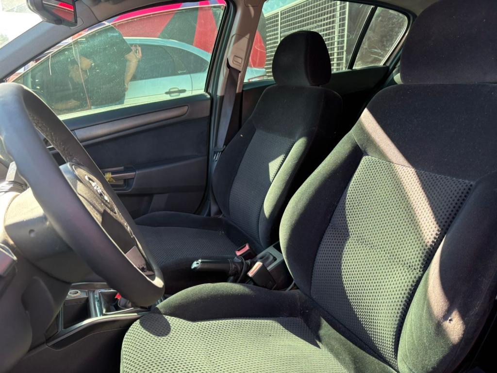 CHEVROLET Vectra Hatch - Foto