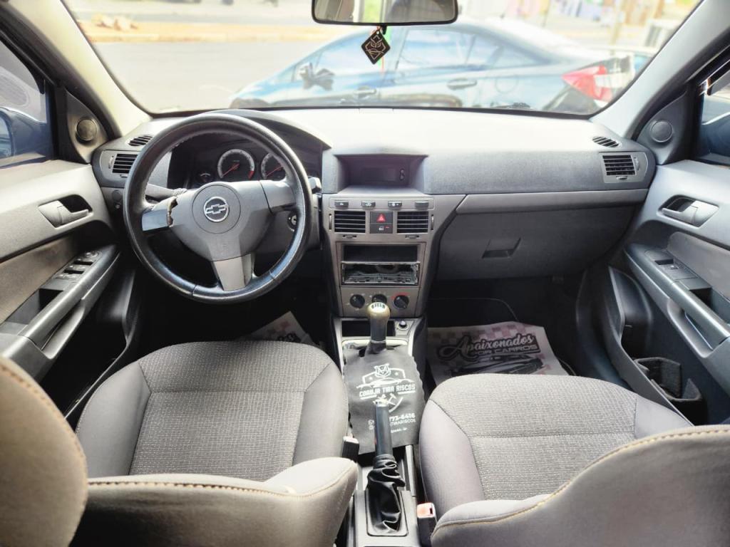 CHEVROLET Vectra Sedan - Foto