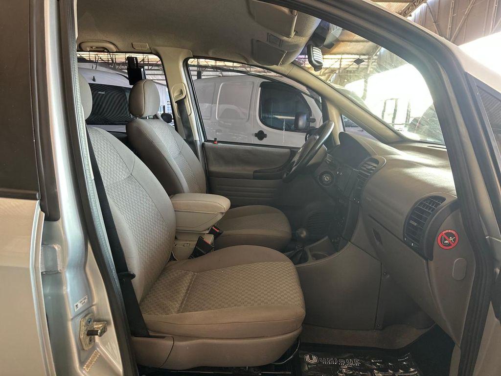 CHEVROLET Zafira - Foto