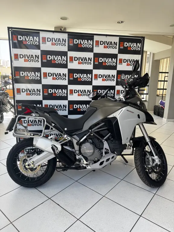 DUCATI Multistrada 1200 - Foto