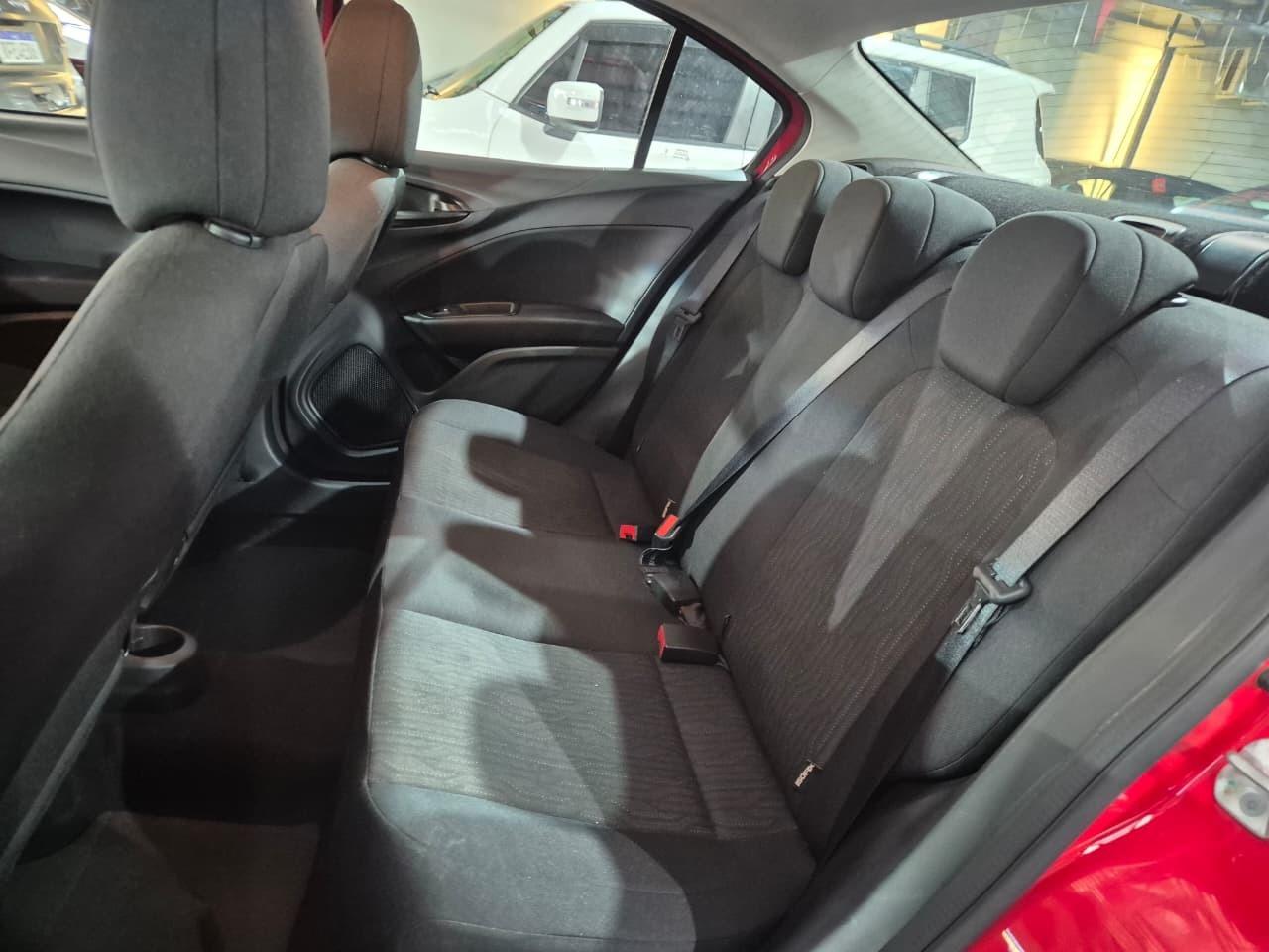 FIAT Cronos - Foto