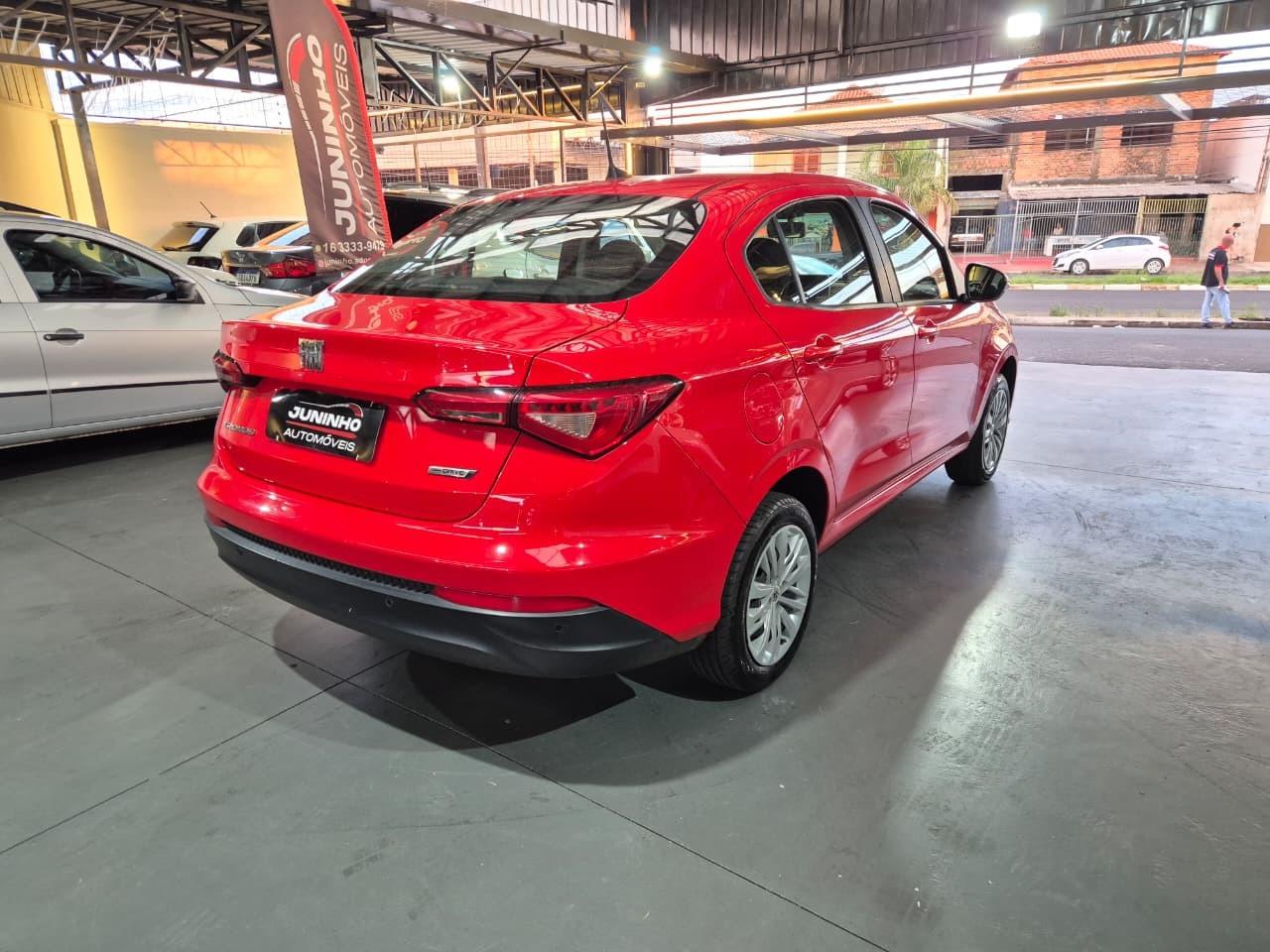 FIAT Cronos - Foto