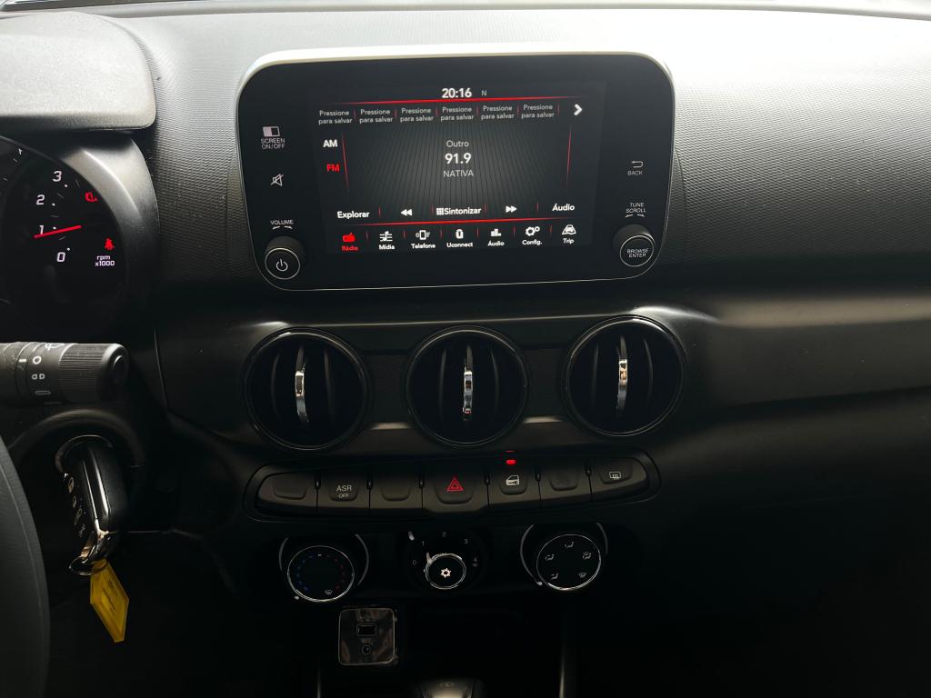 FIAT Cronos - Foto