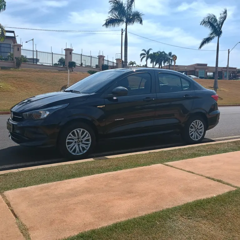 FIAT Cronos - Foto
