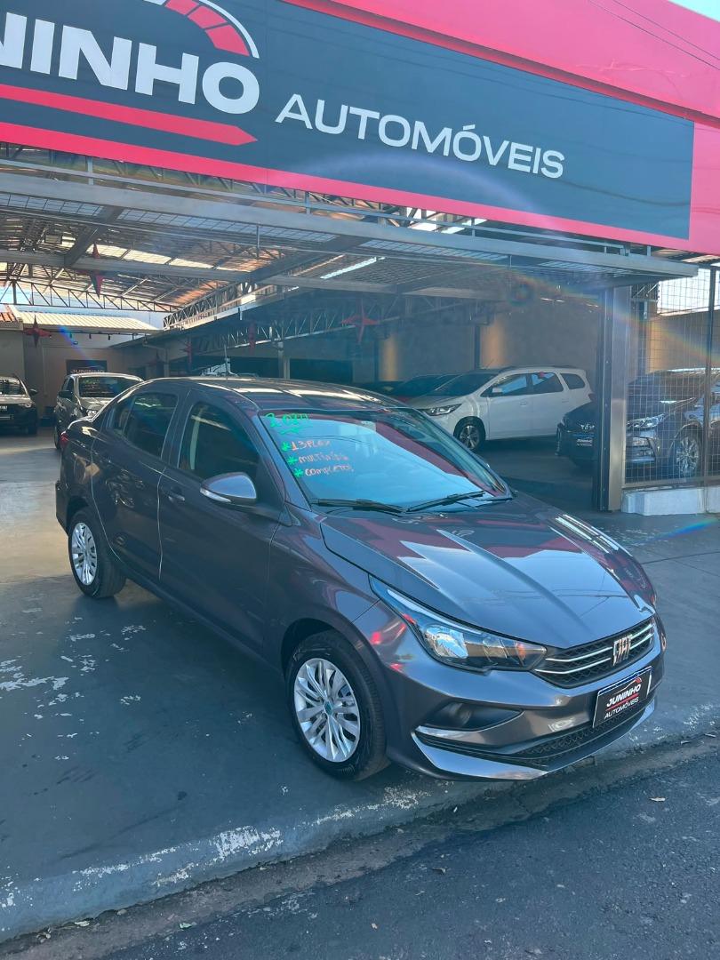 FIAT Cronos - Foto