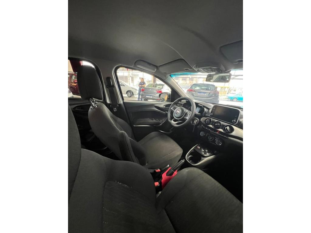 FIAT Cronos - Foto