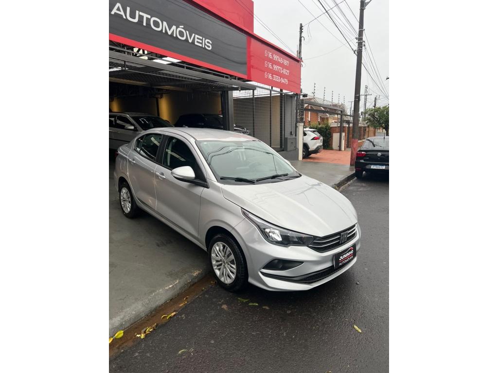 FIAT Cronos - Foto