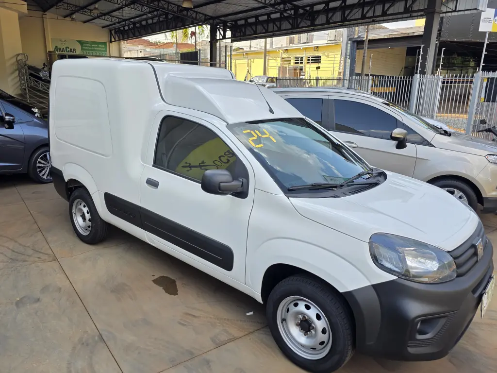 FIAT Fiorino Furgão - Foto