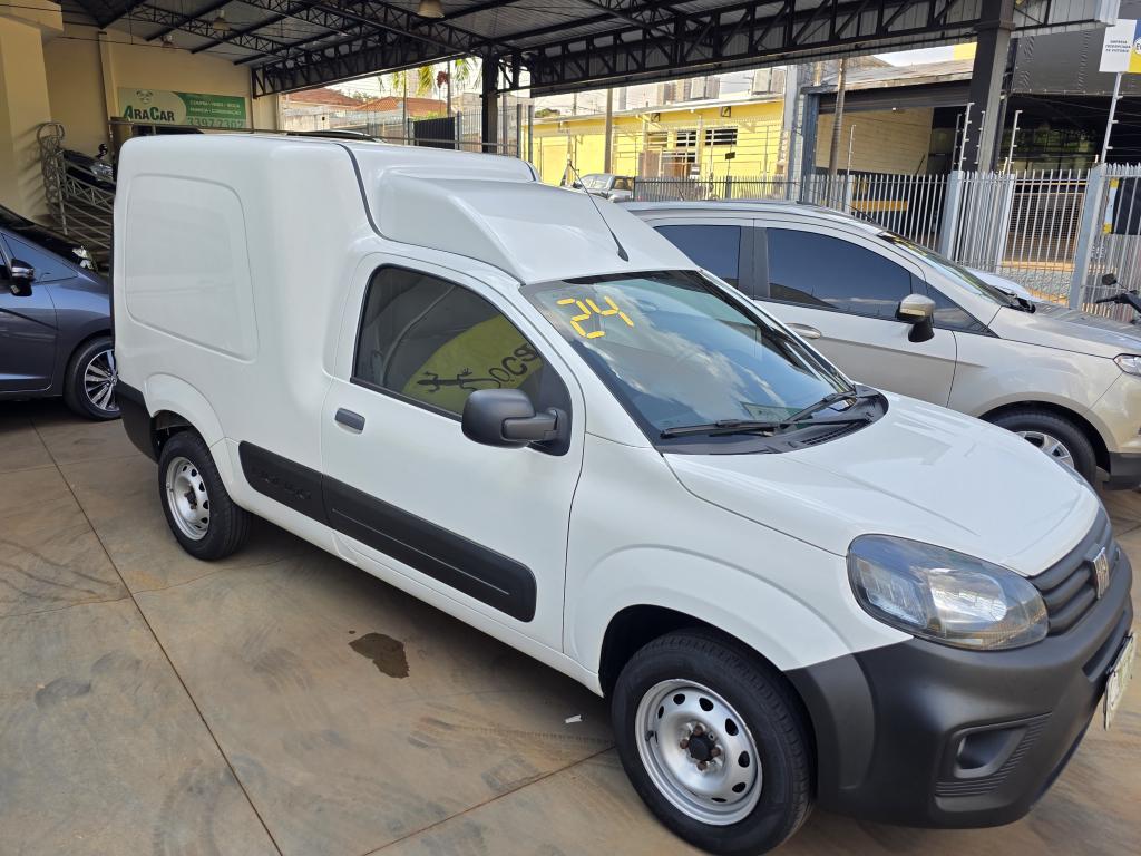FIAT Fiorino Furgão - Foto
