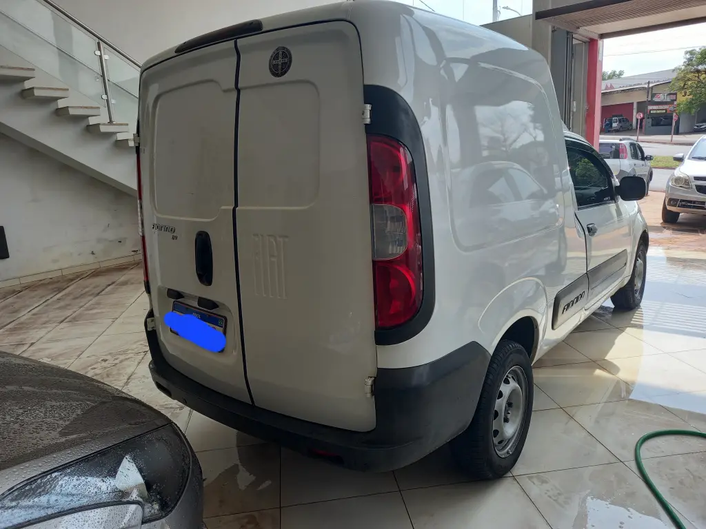 FIAT Fiorino Furgão - Foto