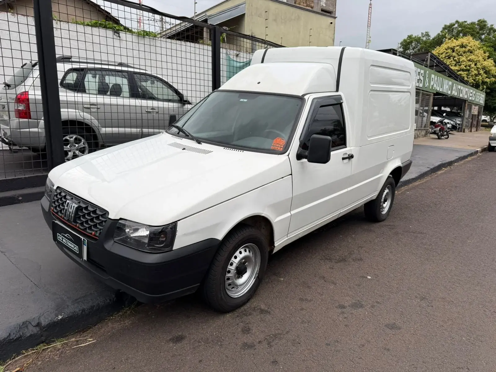 FIAT Fiorino Furgão - Foto