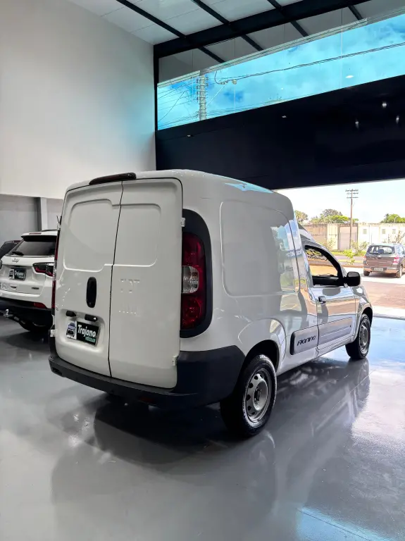FIAT Fiorino Furgão - Foto