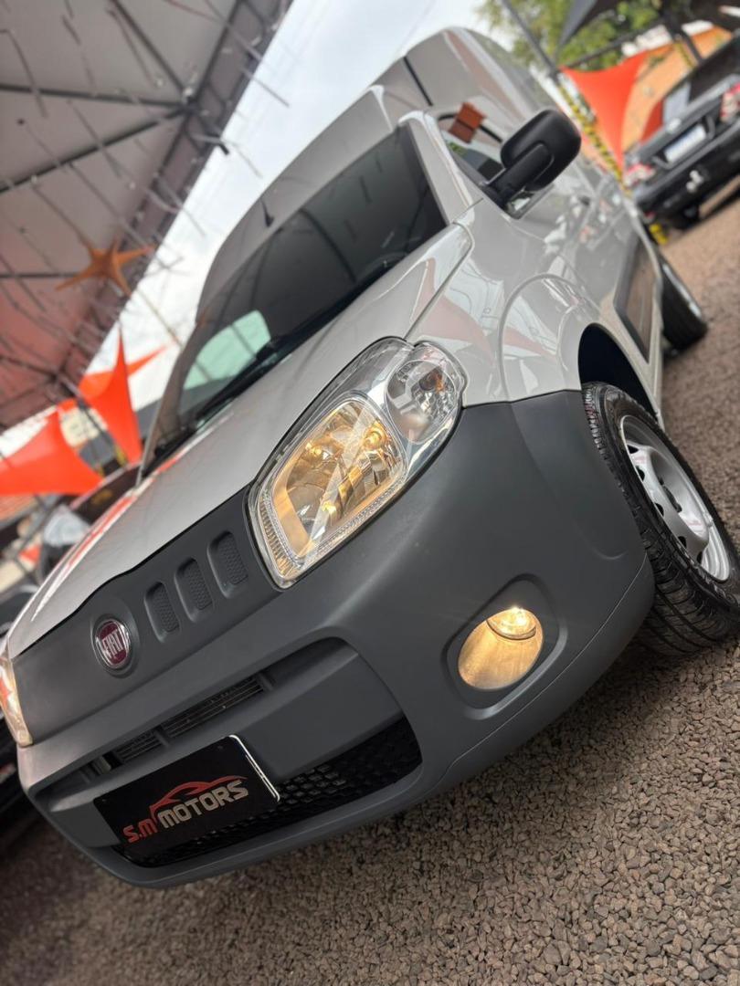 FIAT Fiorino Furgão - Foto