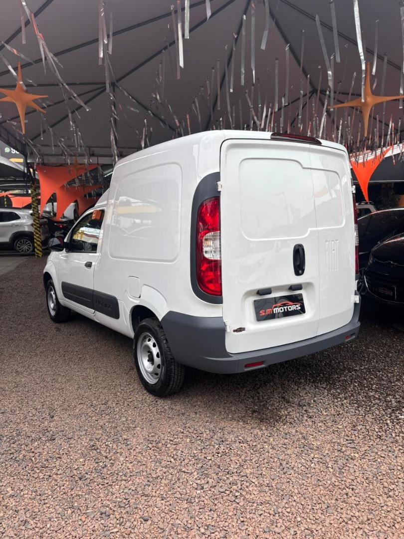 FIAT Fiorino Furgão - Foto