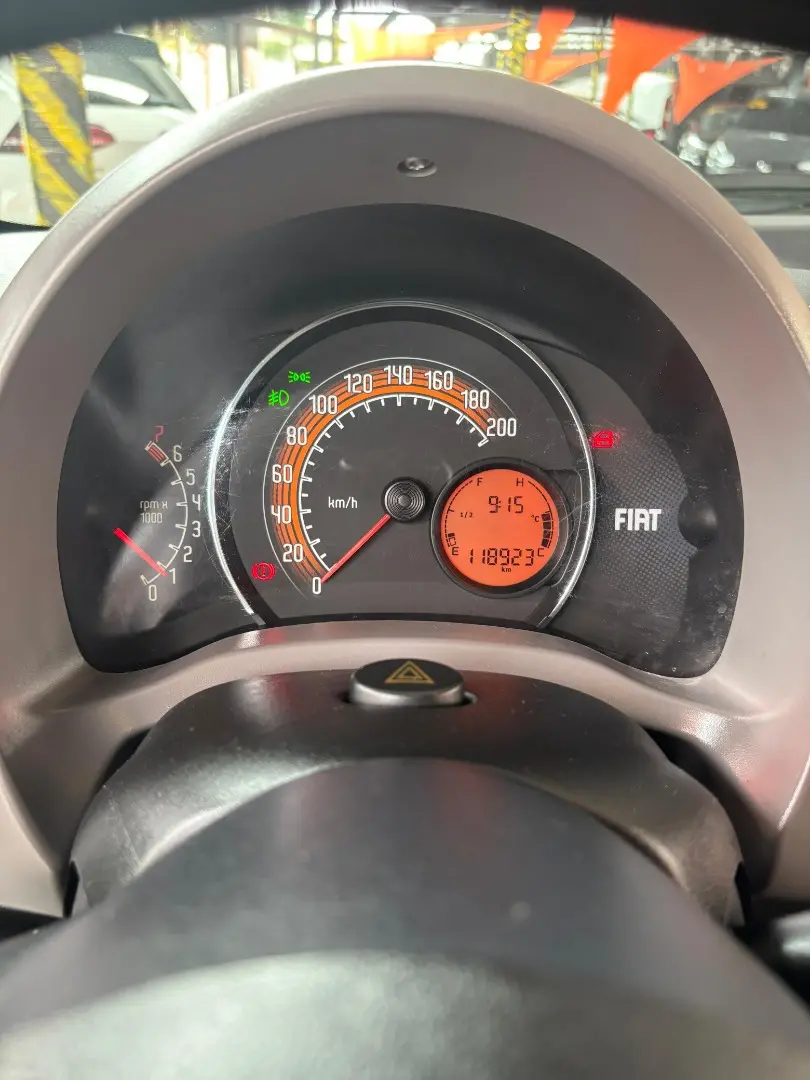 FIAT Fiorino Furgão - Foto