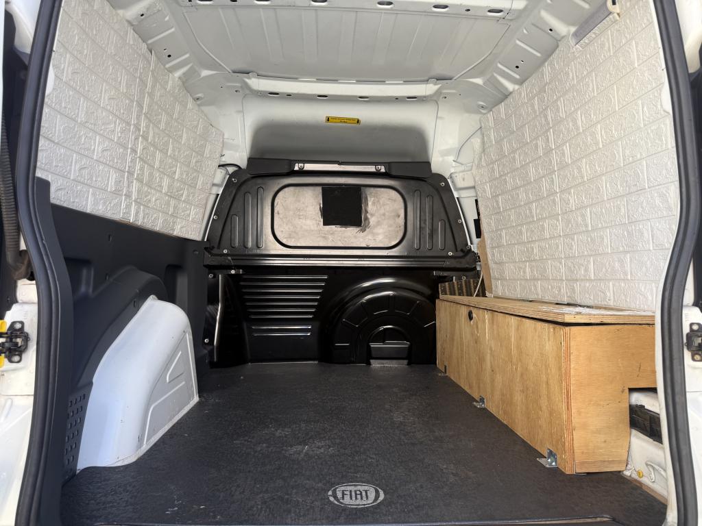 FIAT Fiorino Furgão - Foto