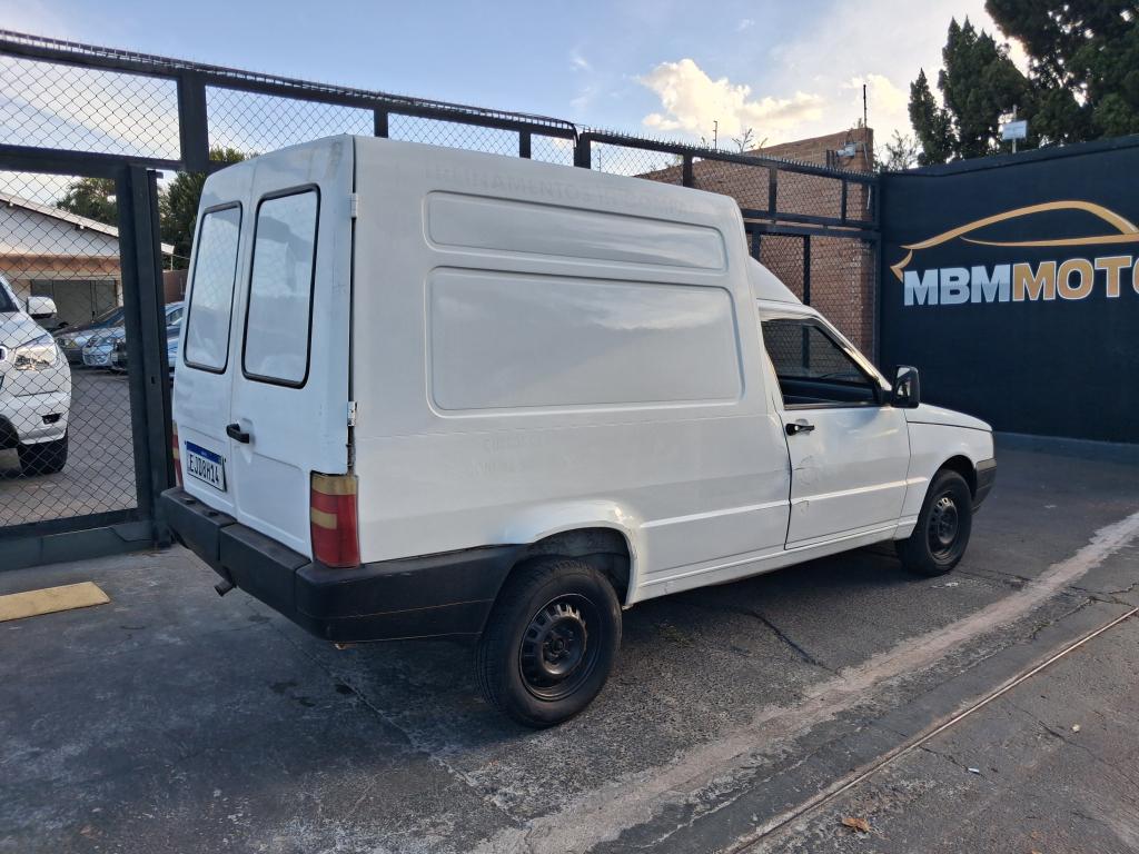 FIAT Fiorino Furgão - Foto