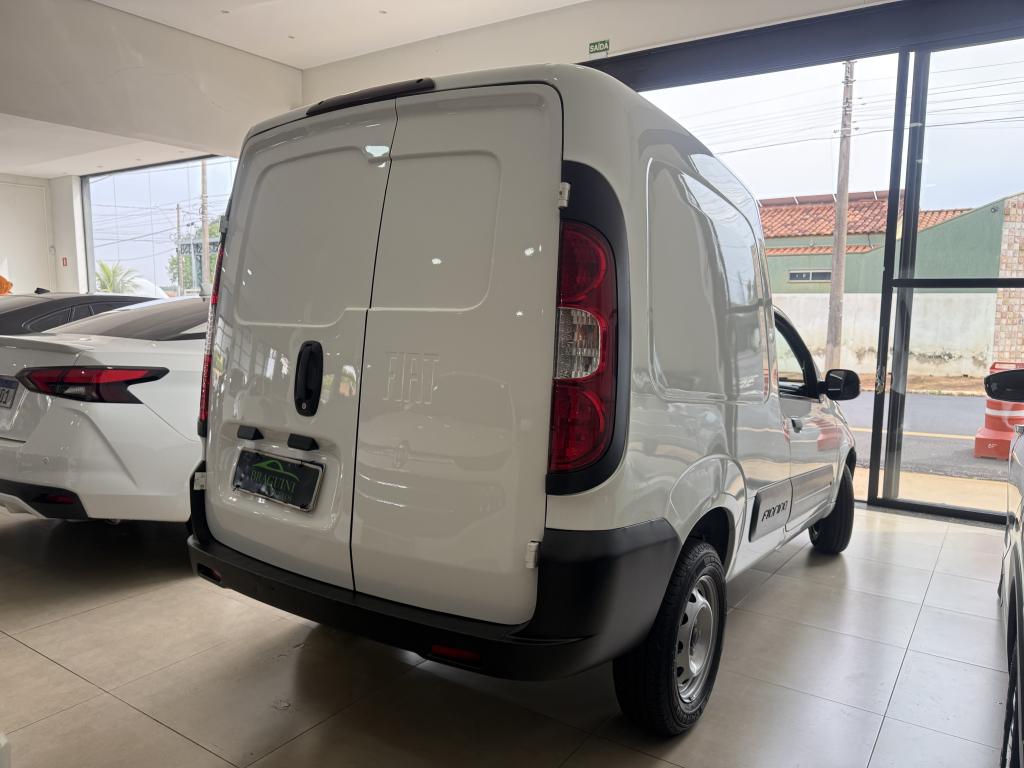 FIAT Fiorino Furgão - Foto