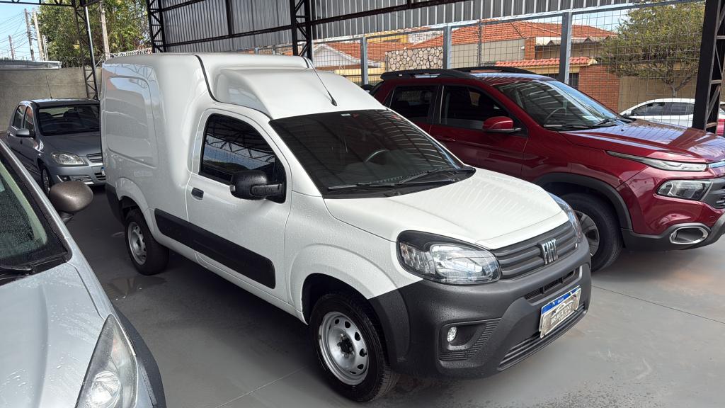 FIAT Fiorino Furgão - Foto