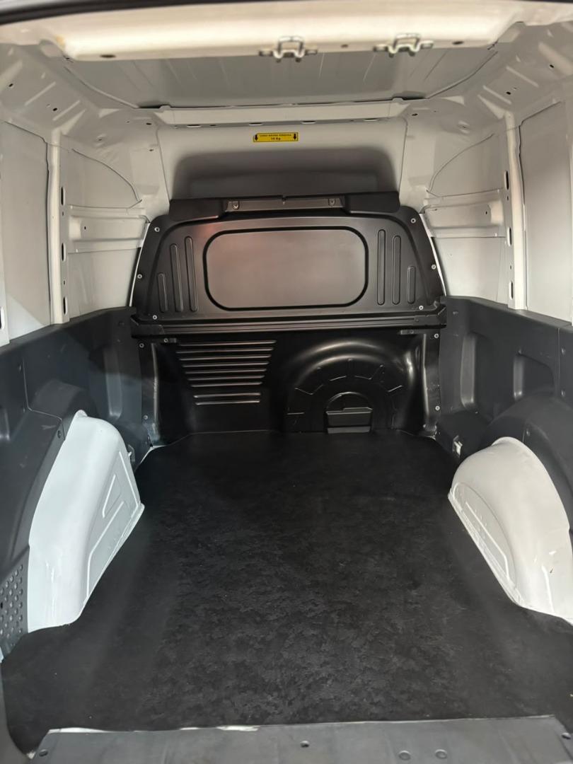 FIAT Fiorino Furgão - Foto