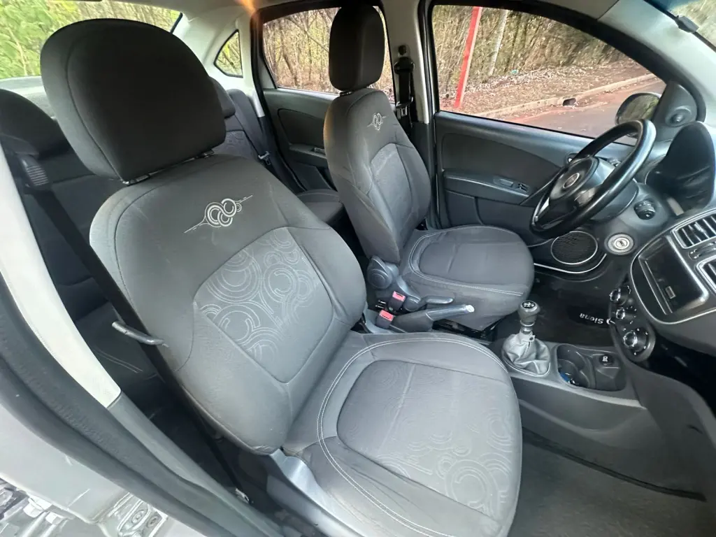 FIAT Grand Siena - Miniatura