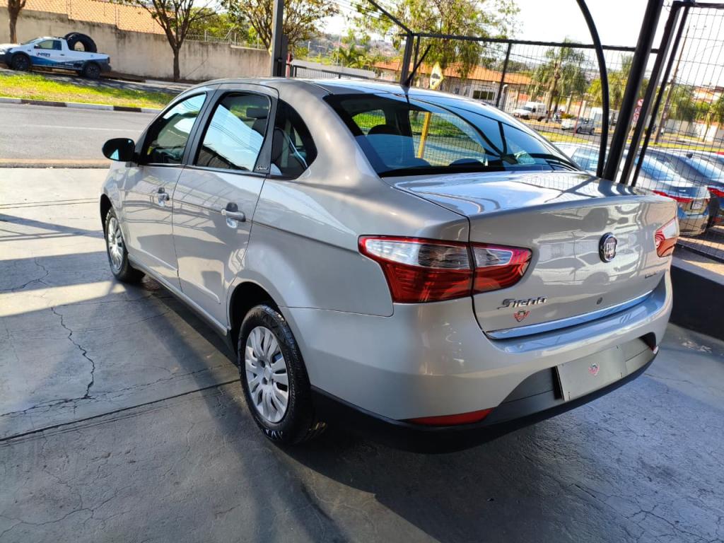 FIAT Grand Siena - Foto