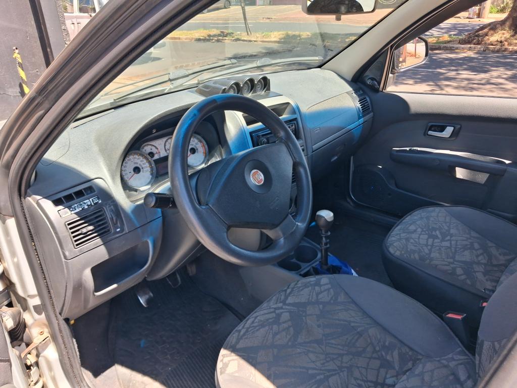 FIAT Palio Weekend - Foto