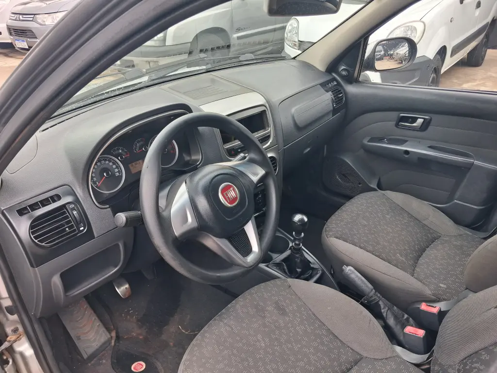 FIAT Palio Weekend - Foto