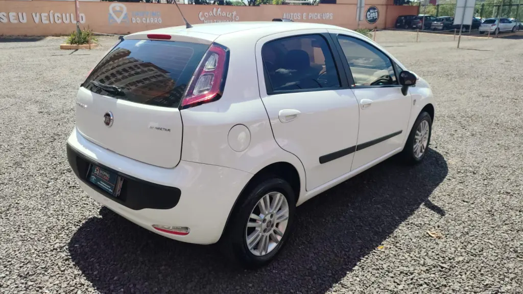 FIAT Punto - Foto