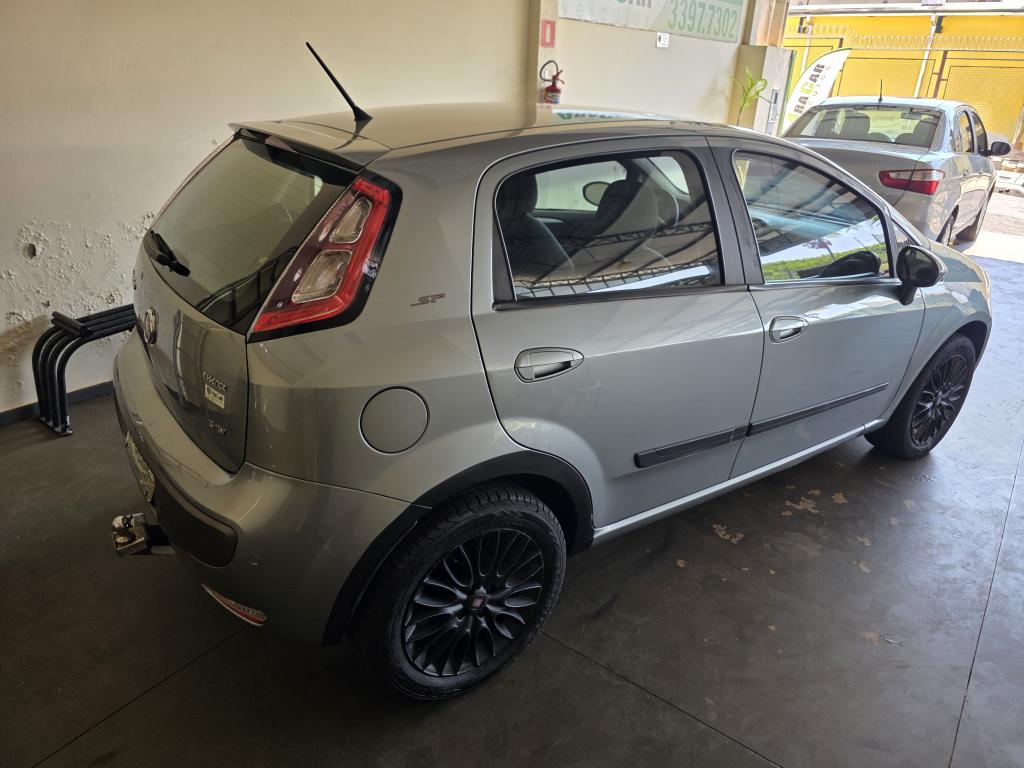 FIAT Punto - Foto