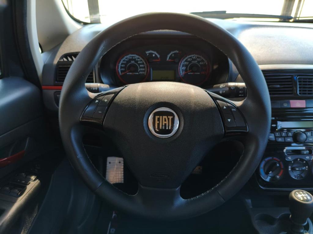 FIAT Punto - Foto