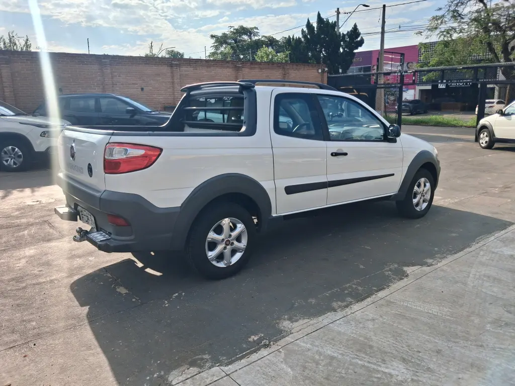 FIAT Strada - Foto