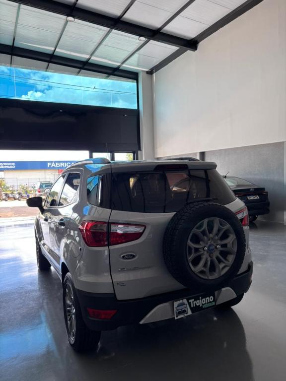 FORD Ecosport - Foto