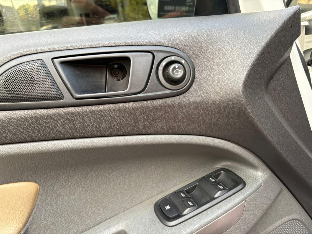 FORD Ecosport - Foto