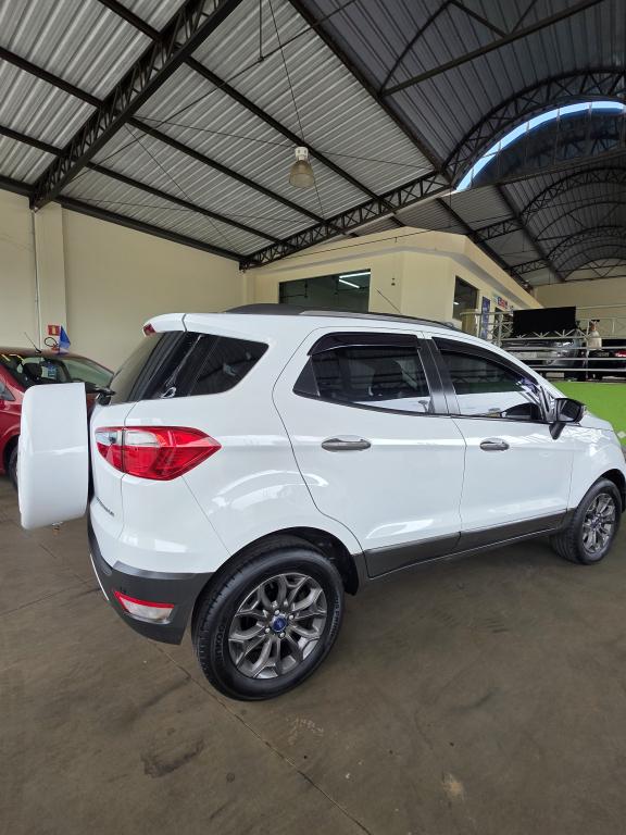 FORD Ecosport - Foto
