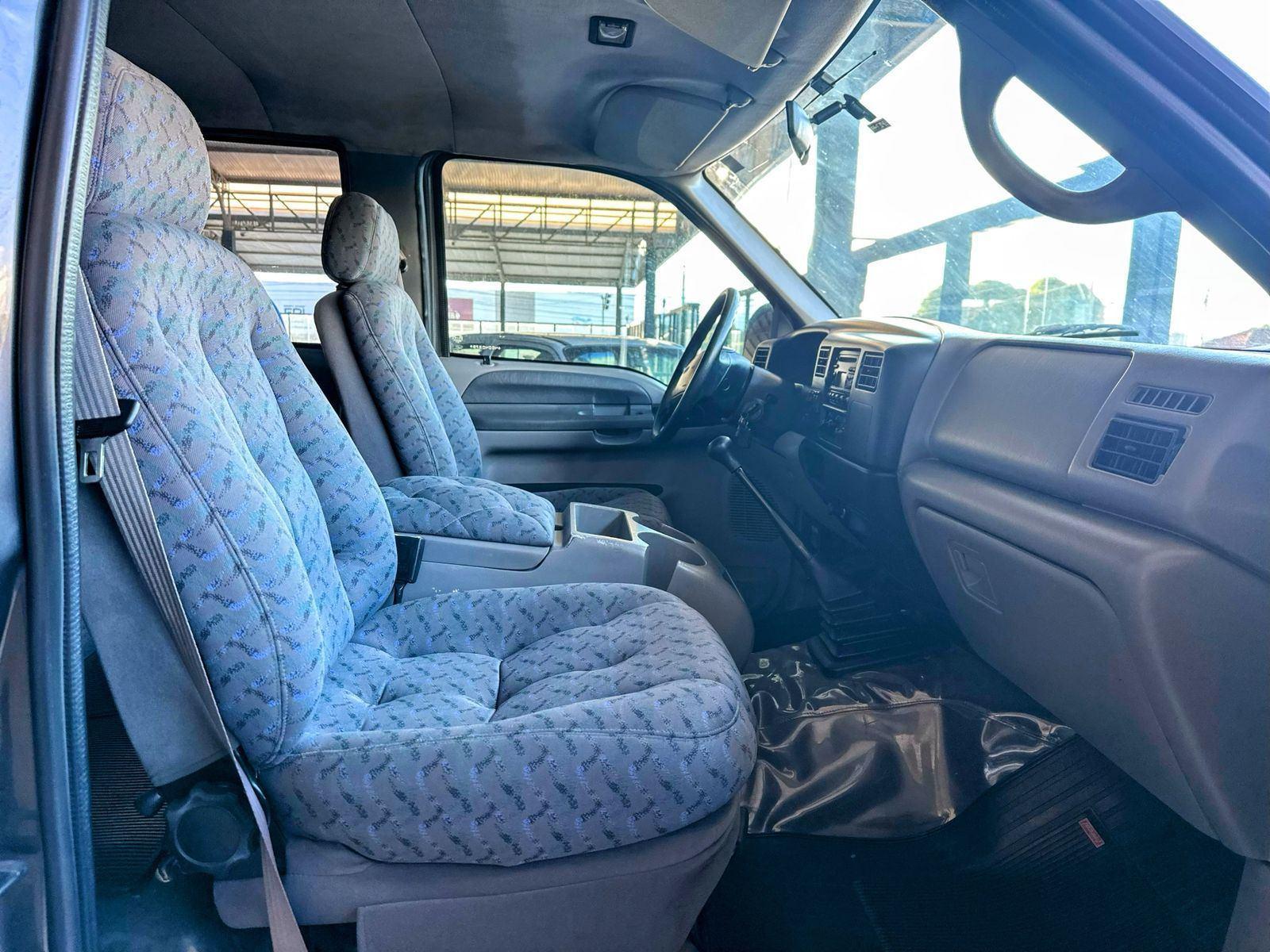 FORD F-250 - Foto