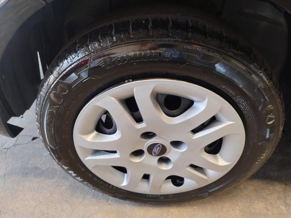 FORD Fiesta Hatch - Foto