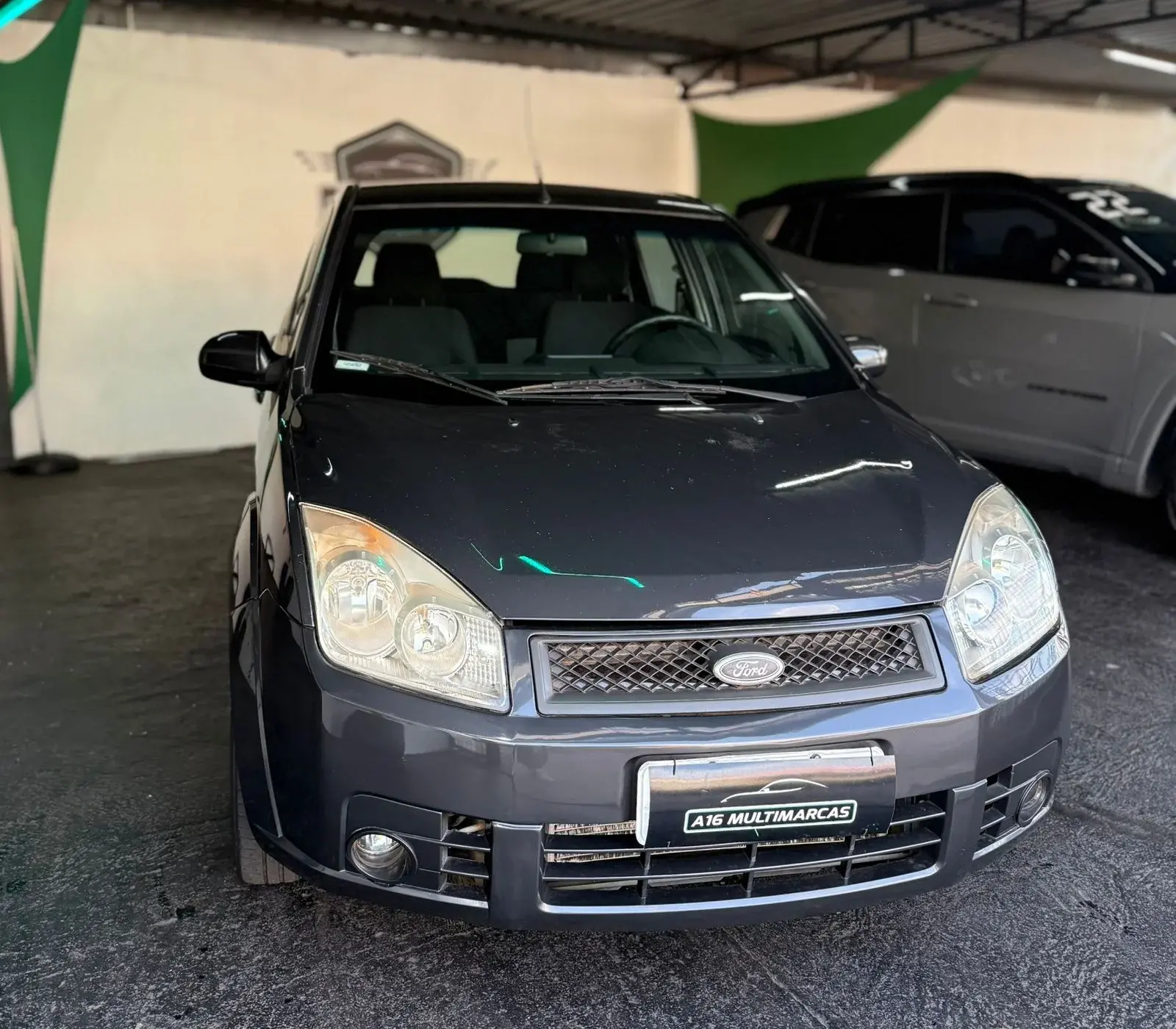 FORD Fiesta Hatch - Foto