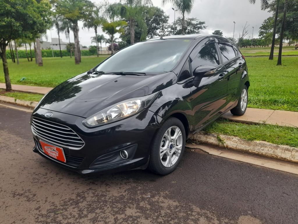 FORD Fiesta Hatch - Foto