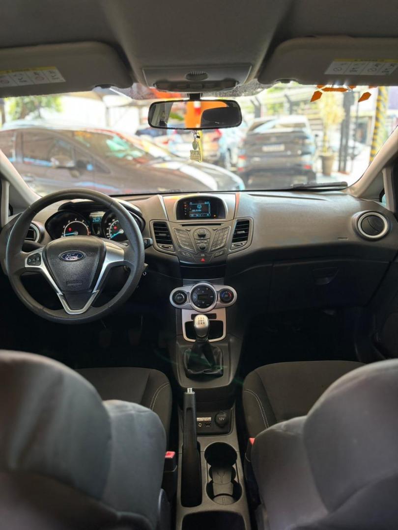 FORD Fiesta Hatch - Foto