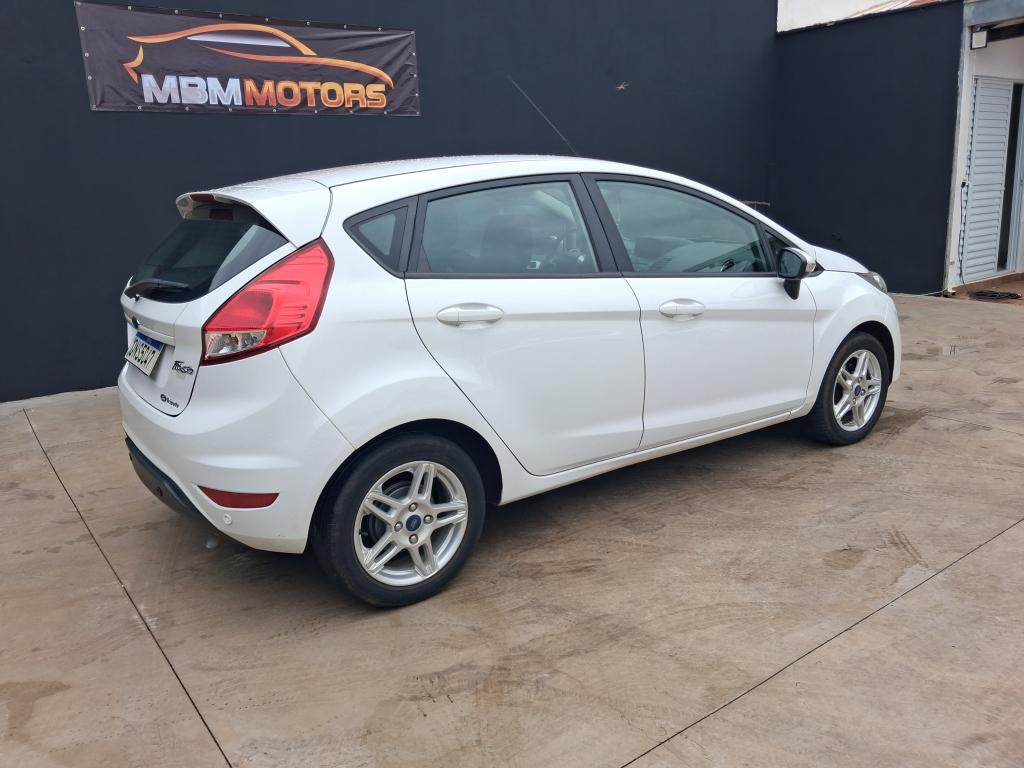 FORD Fiesta Hatch - Foto